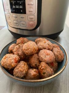 instant-pot-frozen-meatballs-plain-1152x1536