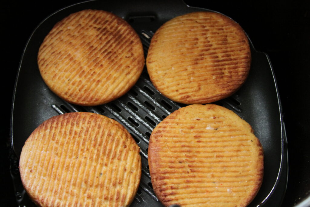 Air Fryer Frozen Salmon Patties