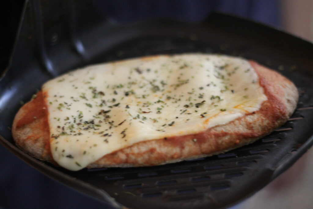 Syn Free Pitta Pizza In The Air Fryer