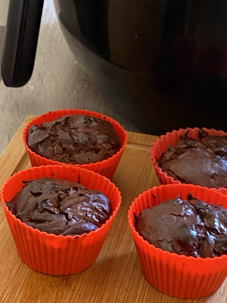 air fryer chocolate muffins