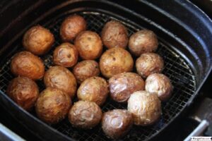Air-Fryer-Baby-Potatoes