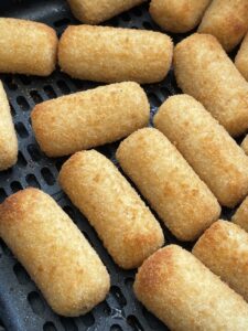 Air Fryer Frozen Potato Croquettes