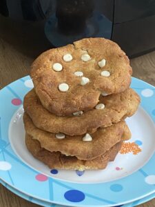 Air Fryer White Chocolate Chip Cookies