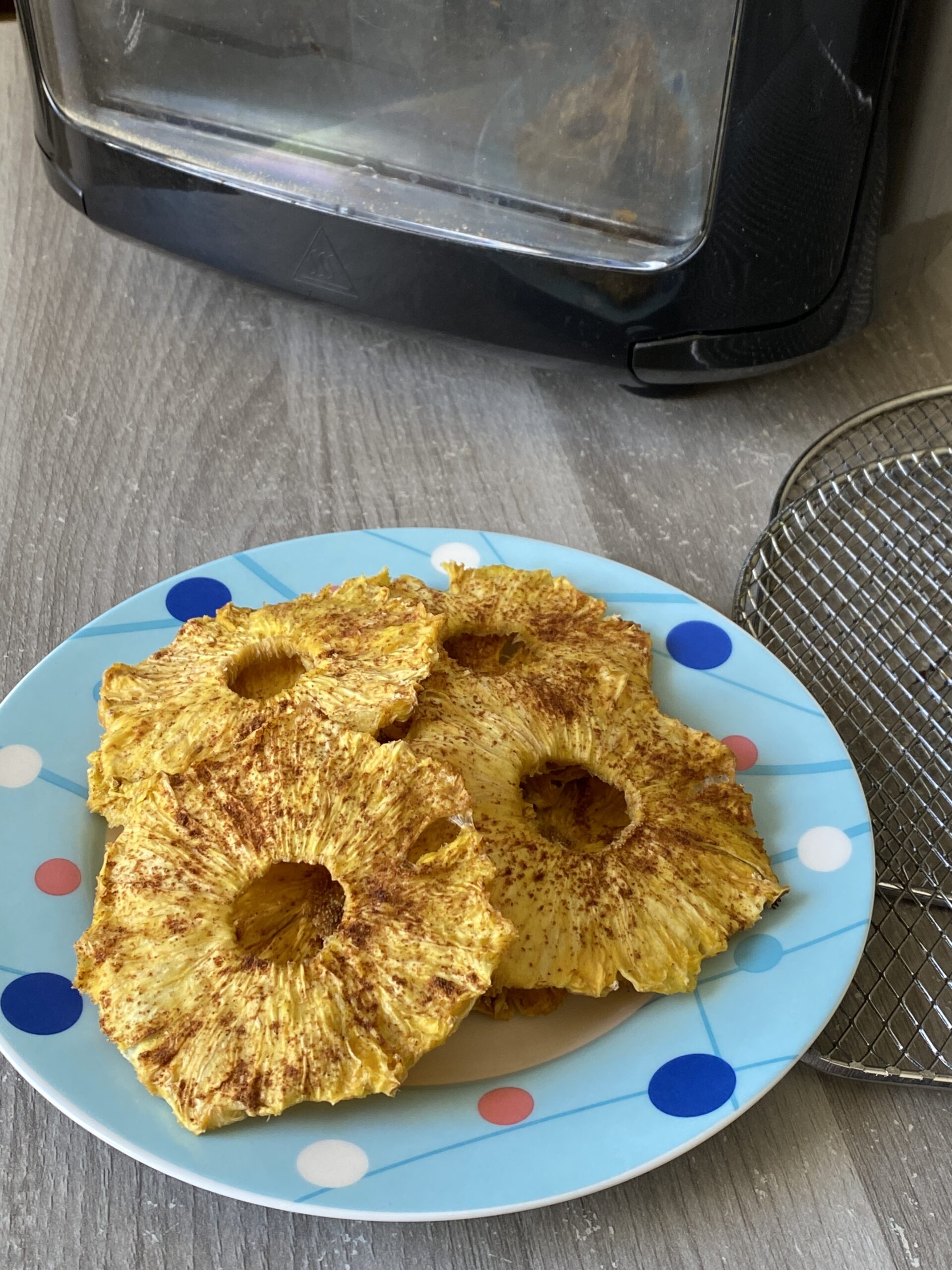 How To Dehydrate Pineapple