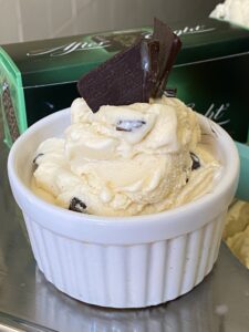 Ice Cream Maker After Eight Ice Cream