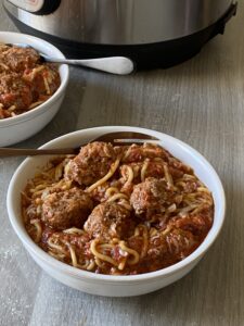 Instant Pot Spaghetti & Frozen Meatballs