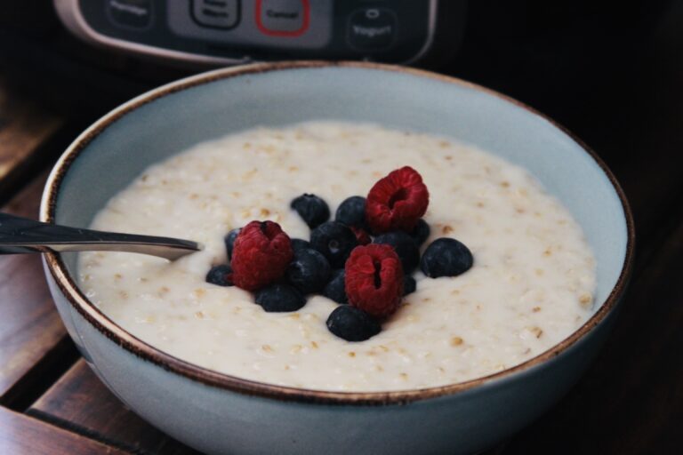 Instant Pot Steel Cut Oatmeal