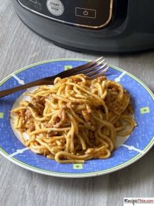 ninja-foodi-spaghetti-bolognese