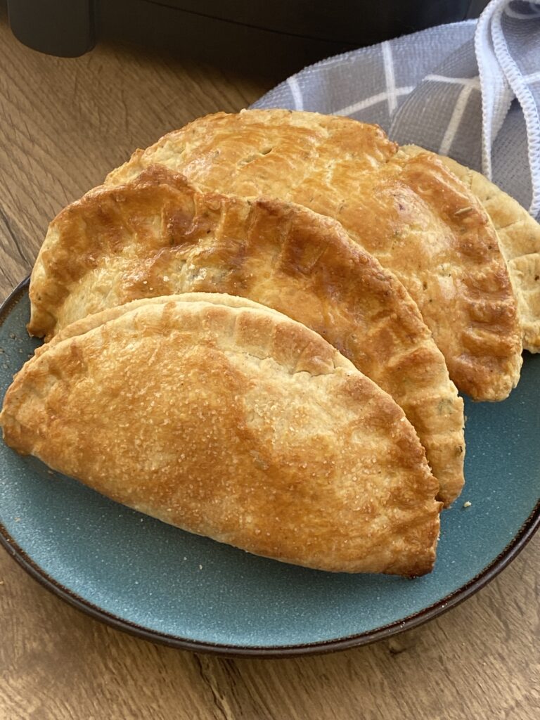 air fryer apple turnovers