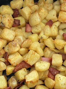 Air Fryer Frozen Cubed Potatoes With Bacon