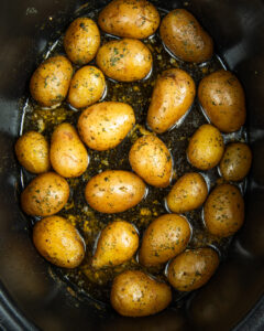 slow cooker baby potatoes