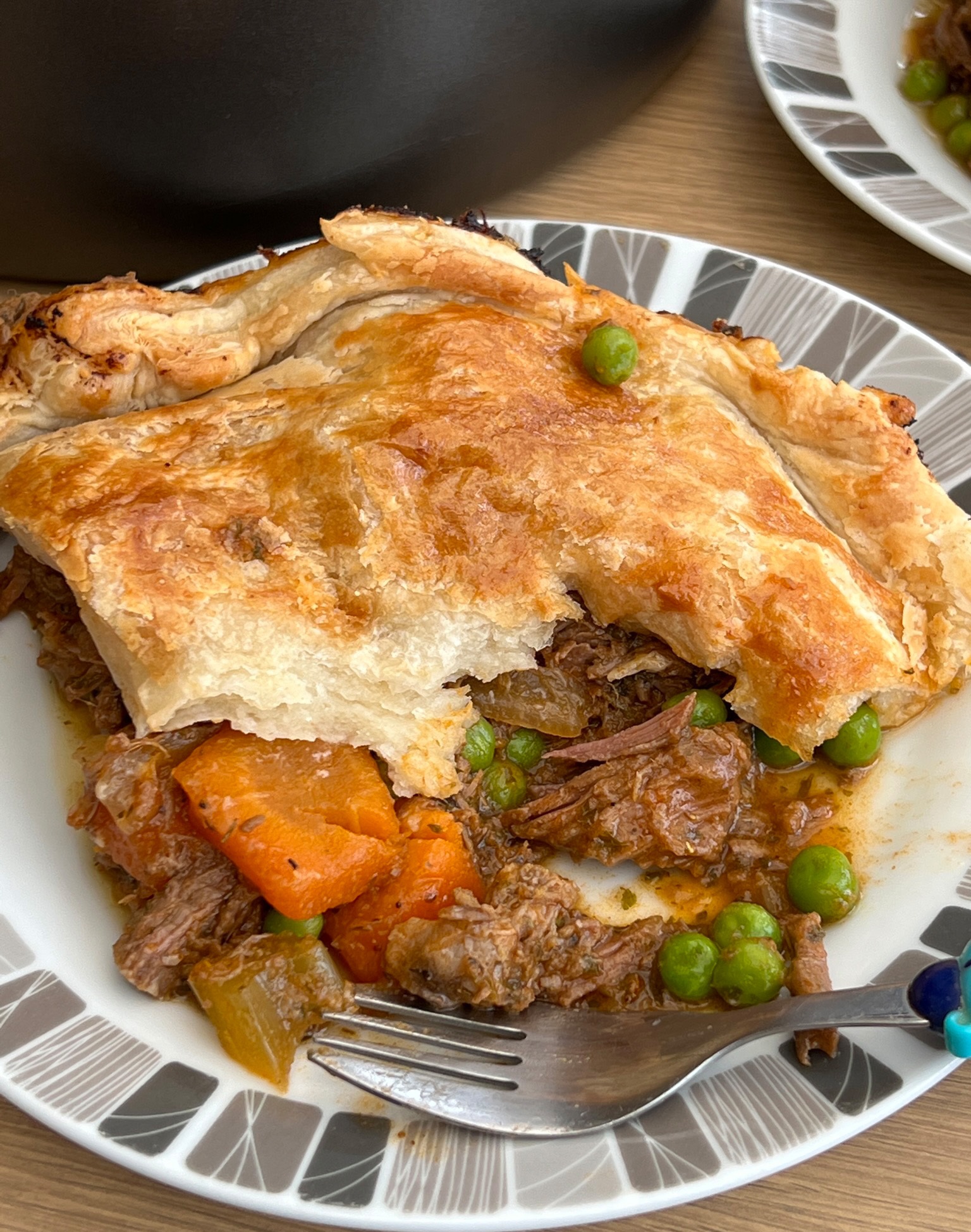 Slow Cooker Beef And Ale Pie