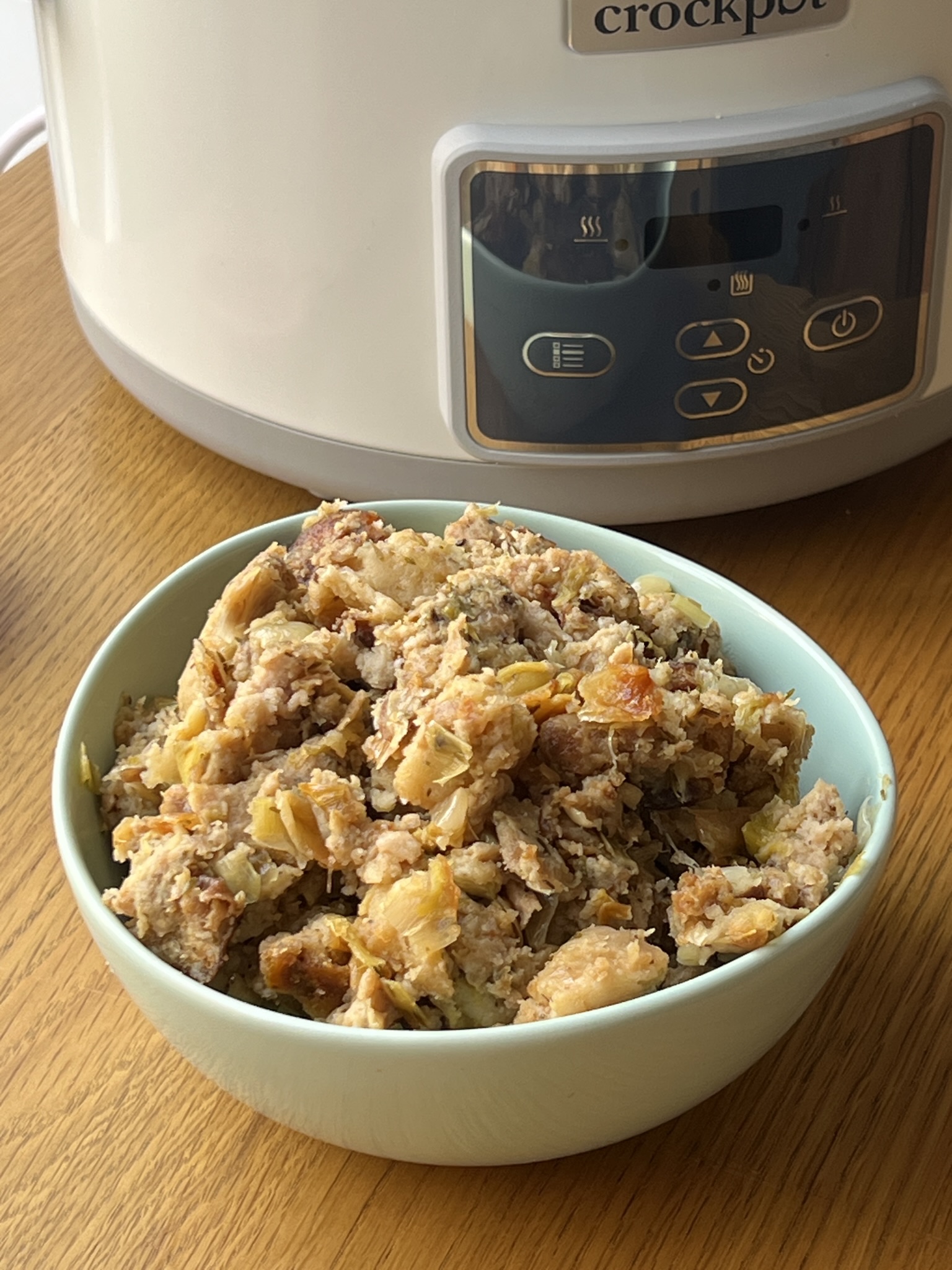 Slow Cooker Turkey Stuffing