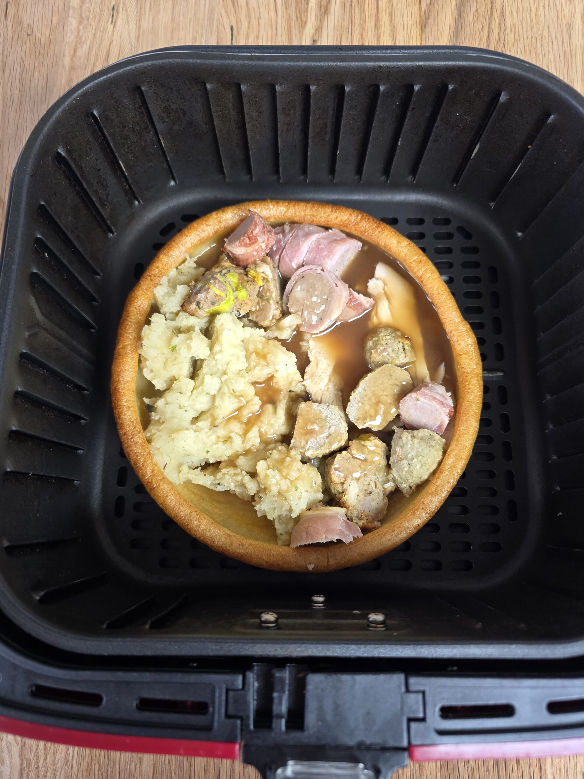 Air Fryer Yorkshire Pudding Christmas Dinner