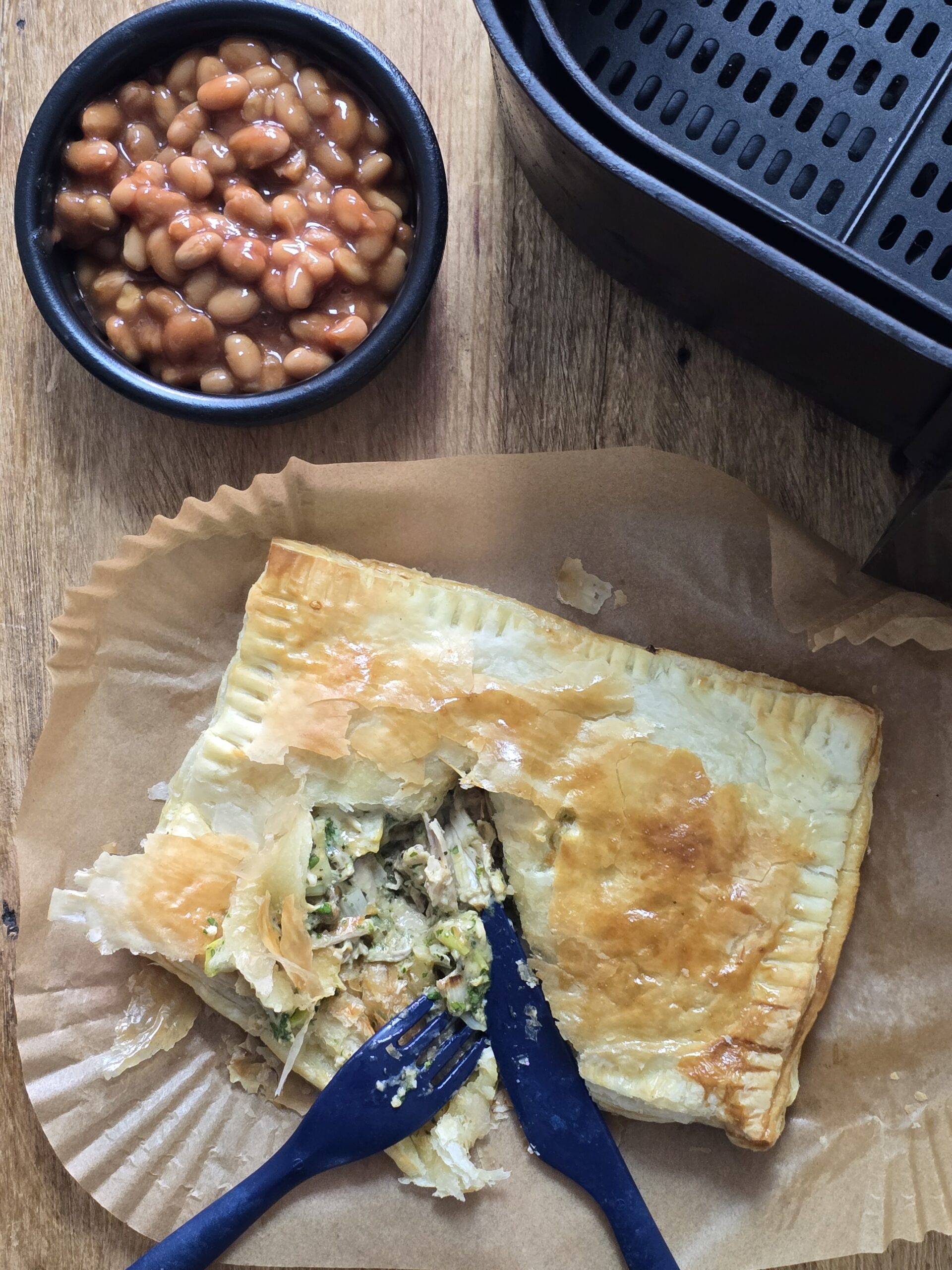 Air Fryer Chicken & Leek Bakes