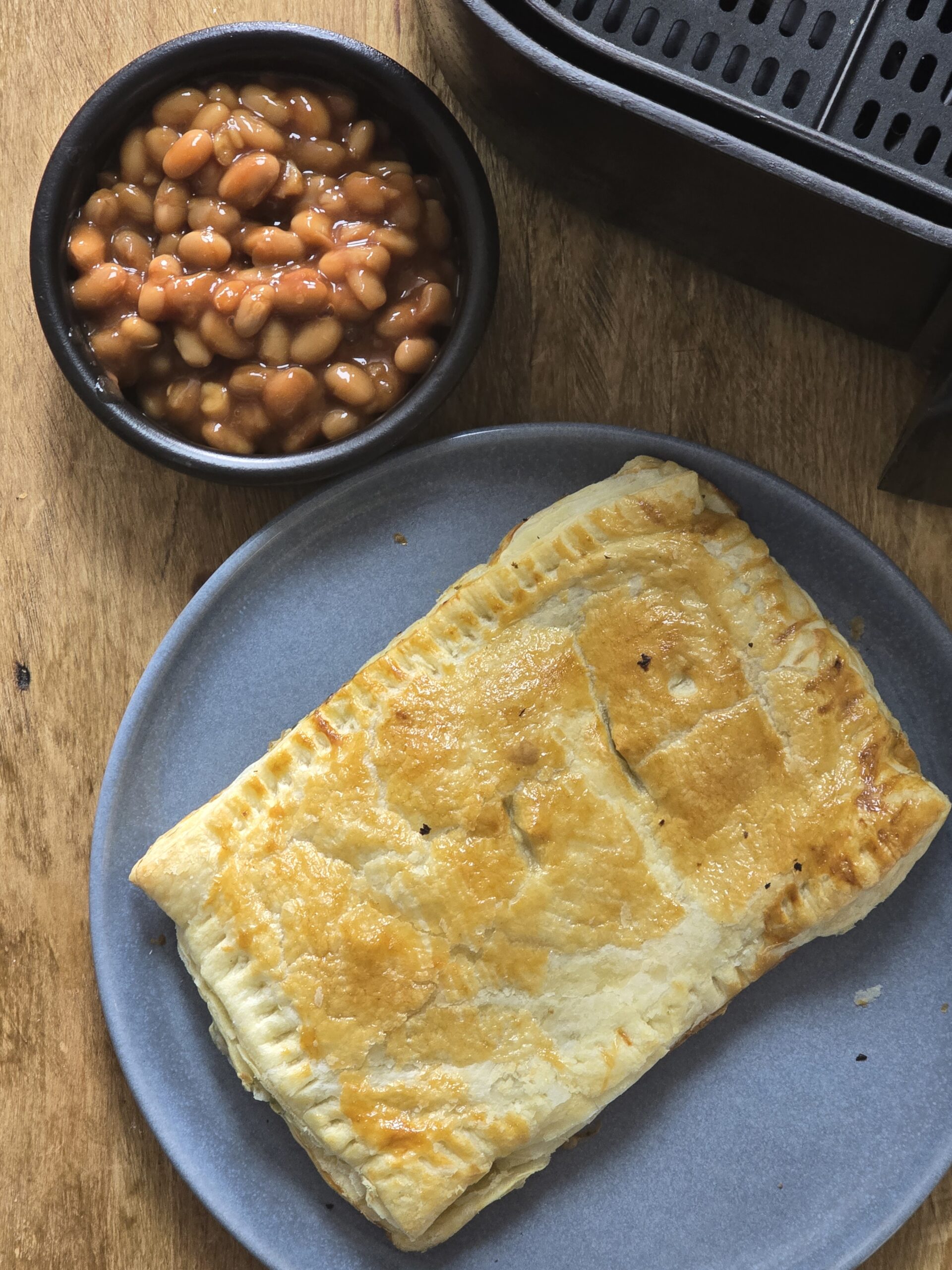 Air Fryer Greggs Chicken Bakes