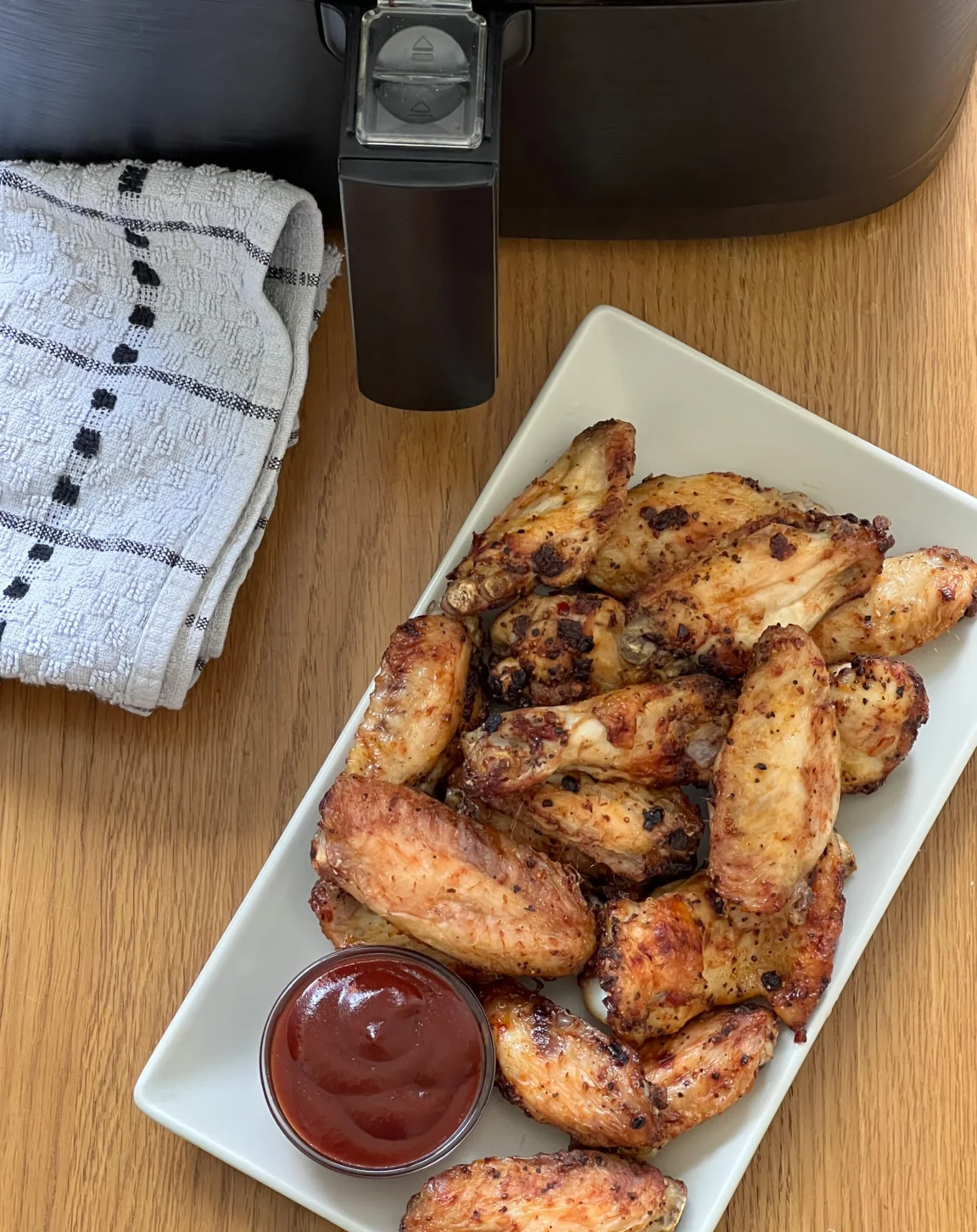 Air Fryer Salt And Pepper Chicken Wings