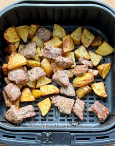 Air-Fryer-Steak-Bites-And-Potatoes