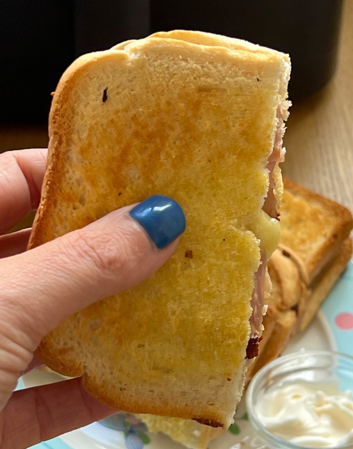 Cheese-And-Ham-Toastie-In-Air-Fryer