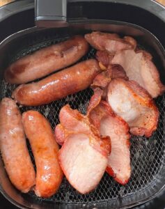 Sausages-And-Bacon-In-Air-Fryer