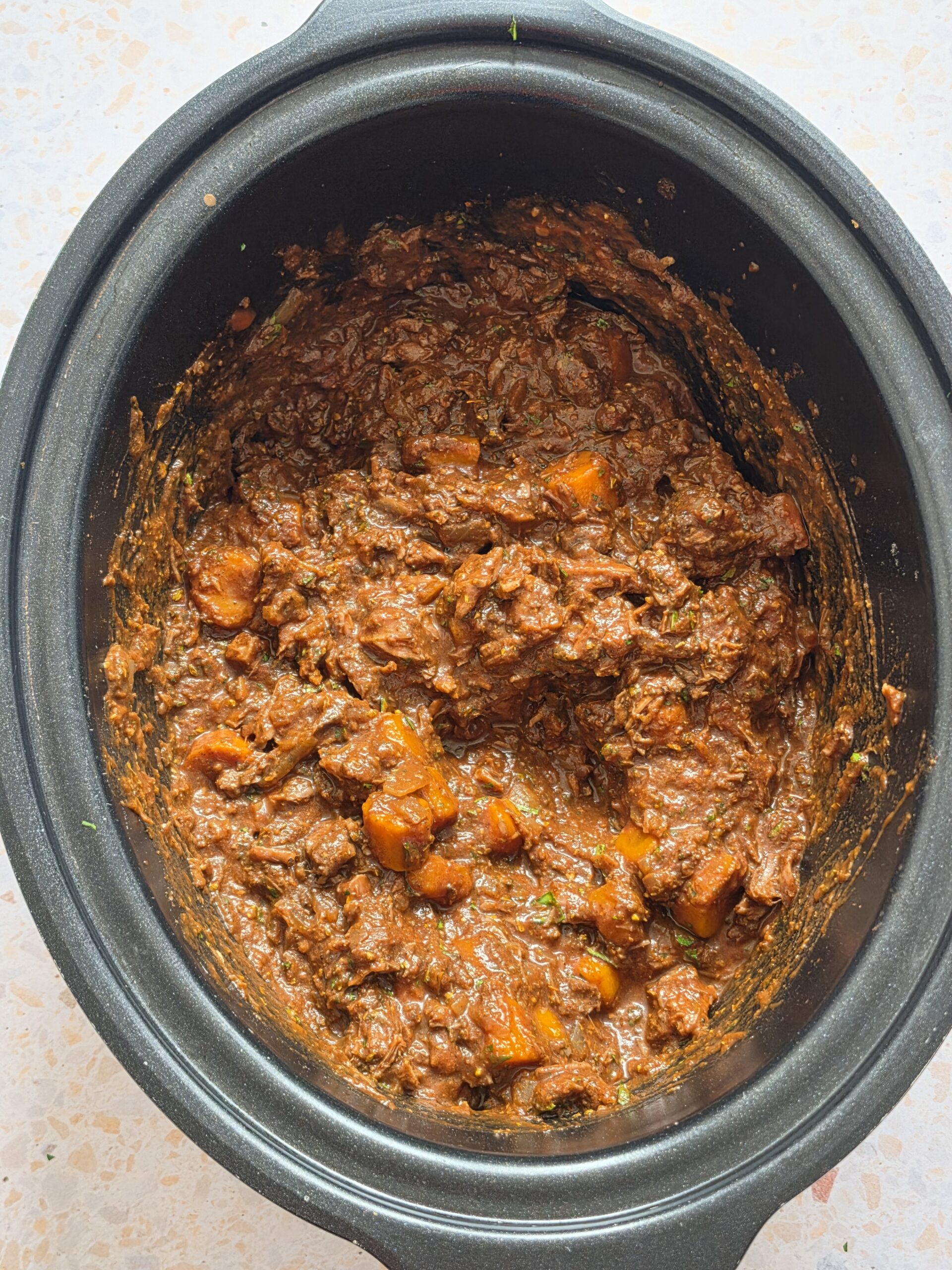 Slow Cooker Beef Stifado