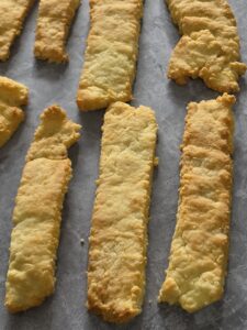 air fryer cheese straws
