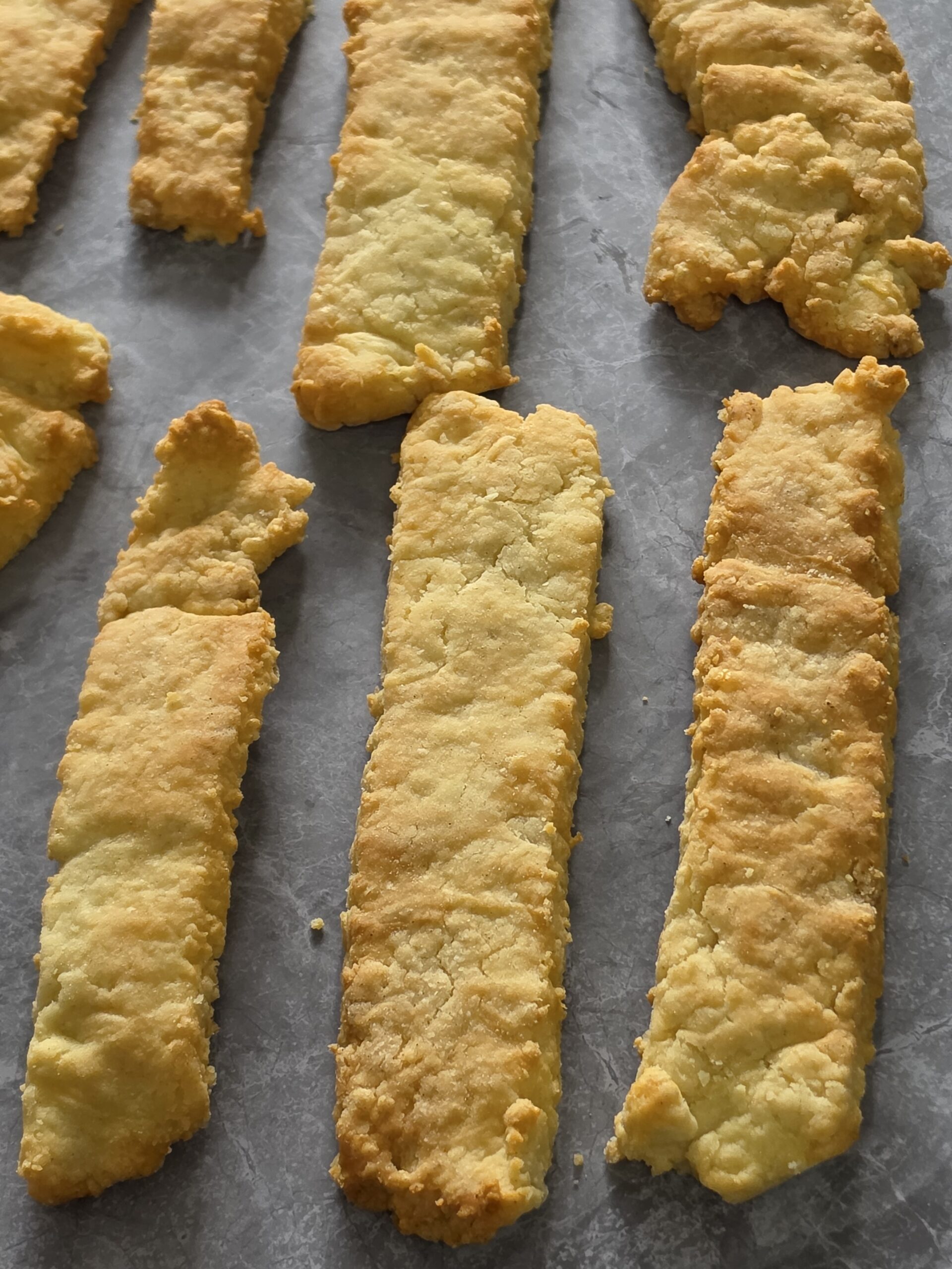 air fryer cheese straws